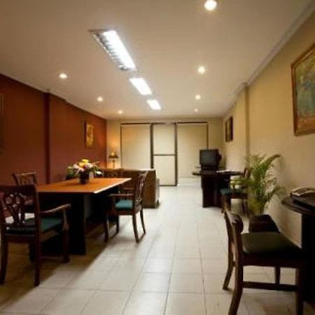Beverly Boutique Business Hotel Cebu Stadt Exterior foto