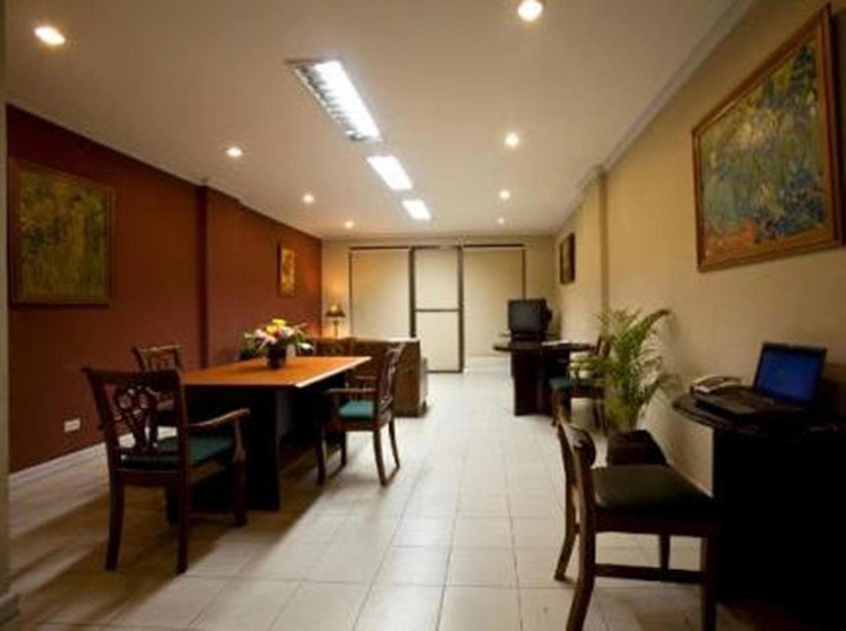 Beverly Boutique Business Hotel Cebu Stadt Exterior foto